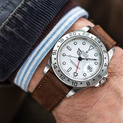 rolex 16570 leather strap wrist|rolex explorer 16570 lugs.